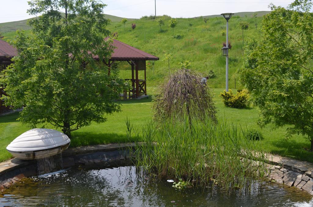 Hotel Astoria Alba Iulia Luaran gambar