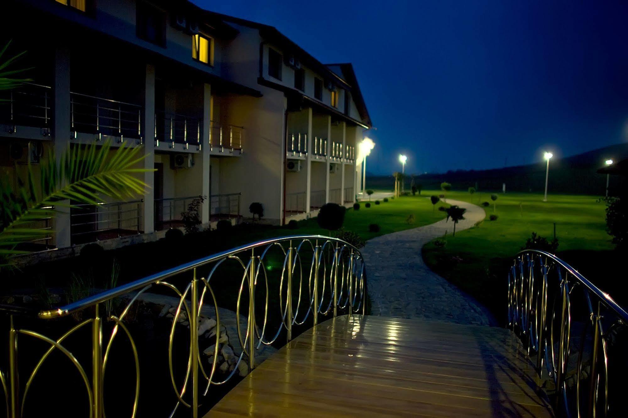 Hotel Astoria Alba Iulia Luaran gambar