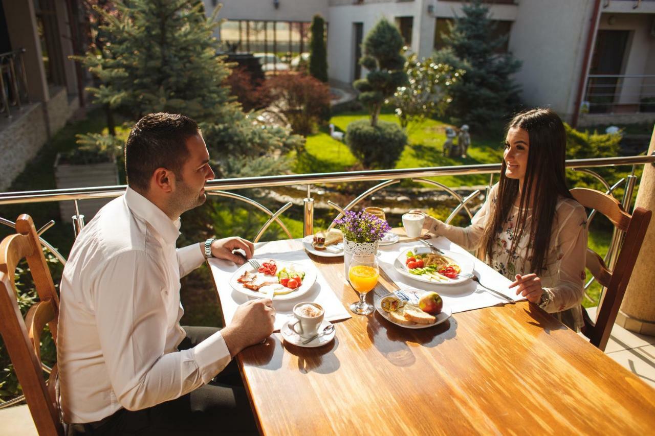 Hotel Astoria Alba Iulia Luaran gambar